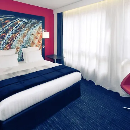 Hotel Mercure Centre Vieux 4*