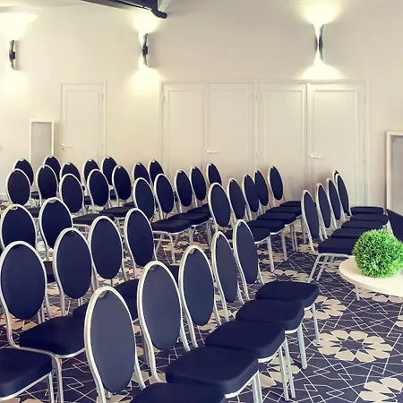 Mercure Centre Vieux Hotel