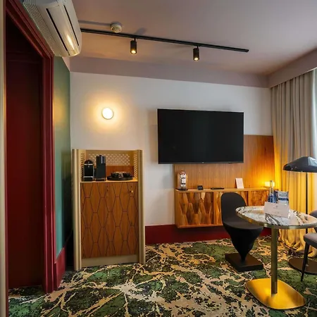 Maison Louise Centre - Handwritten Collection Hotel