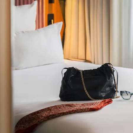 Hotel Maison Louise Centre - Handwritten Collection 4*