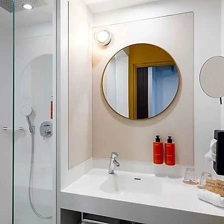 Maison Louise Centre - Handwritten Collection 4* Lille