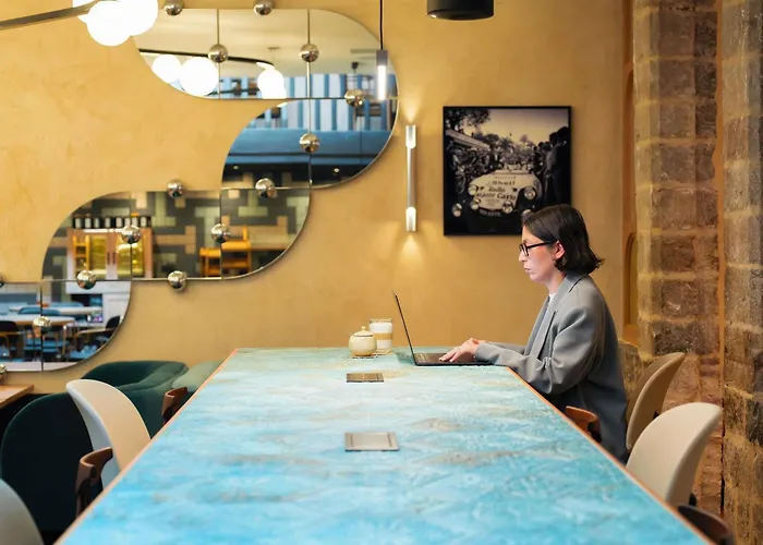 Hotel Maison Louise Centre - Handwritten Collection